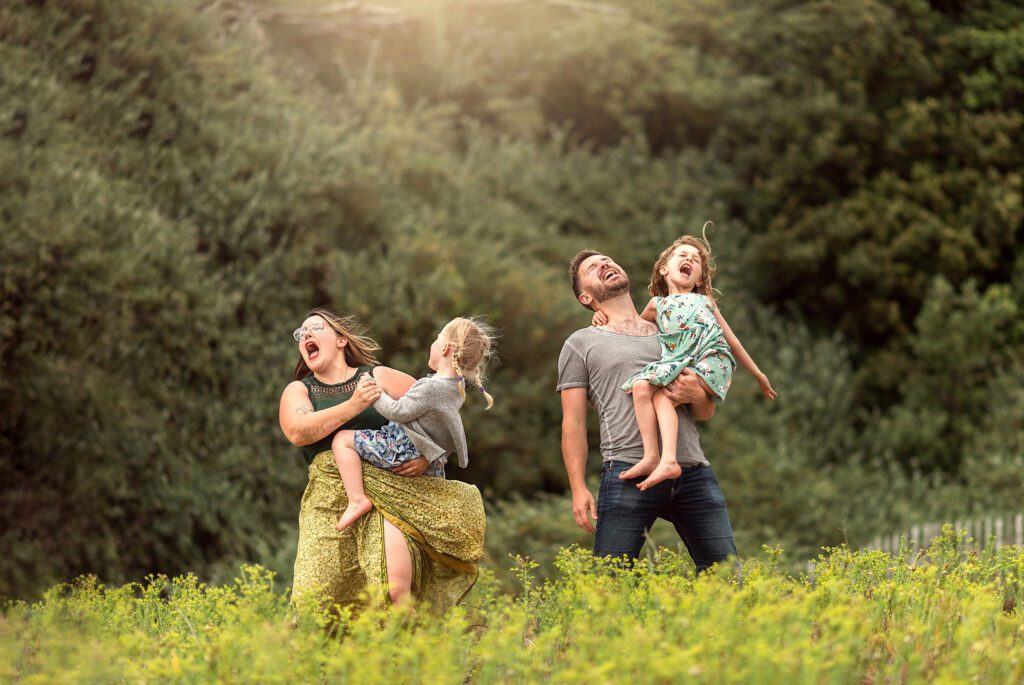 A family during an outdoor photo session